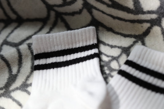 White & Black Stripe ‘48’ Quarter Socks