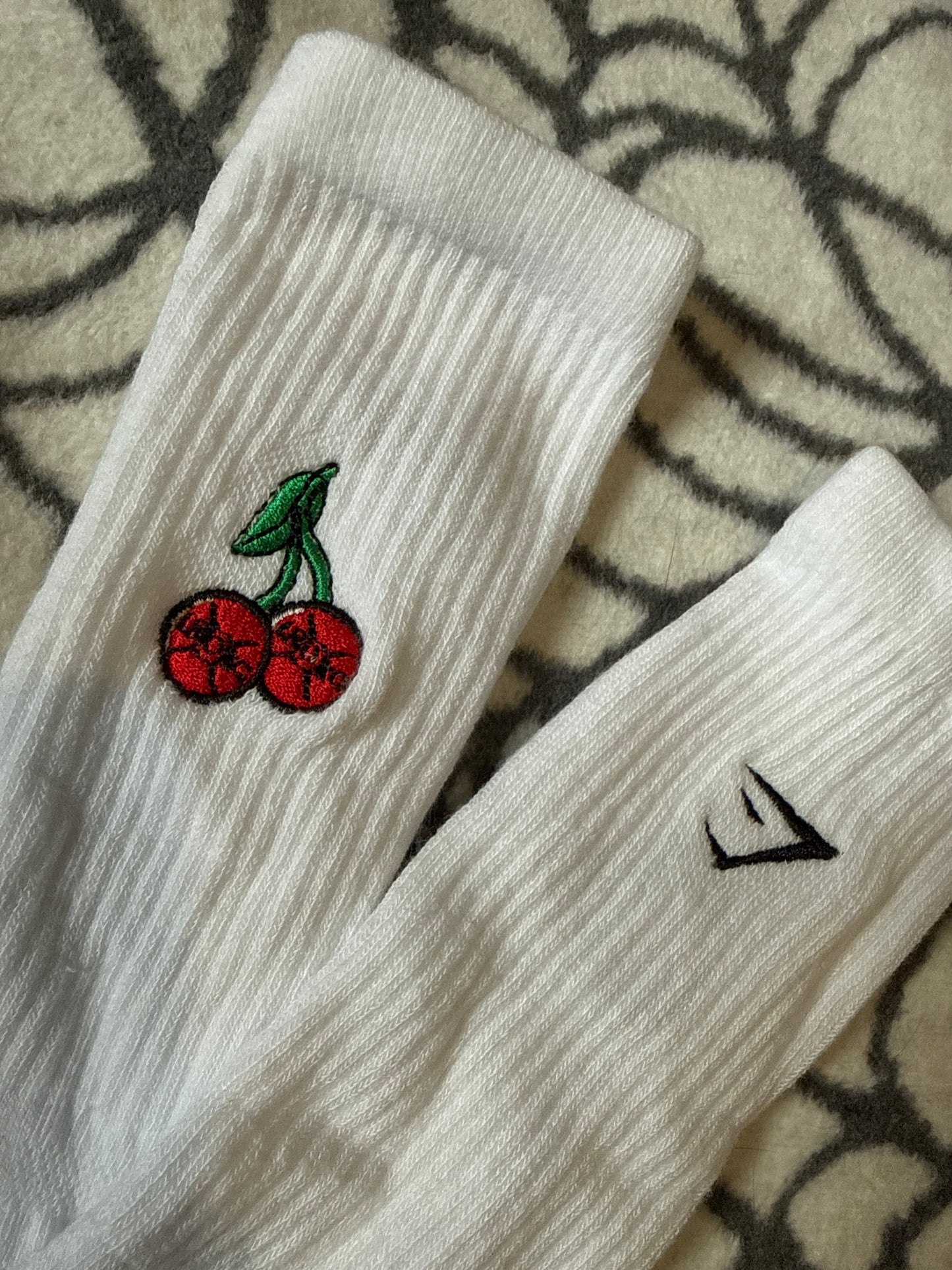 White Cherry Gym ‘72’ Long Crew Socks