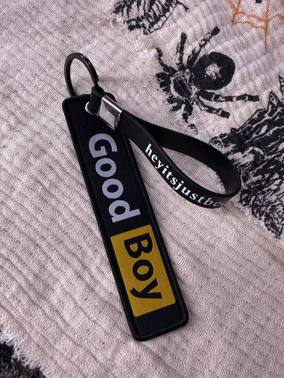 ‘heyitsjustbecca’ Keyring (Option 2)