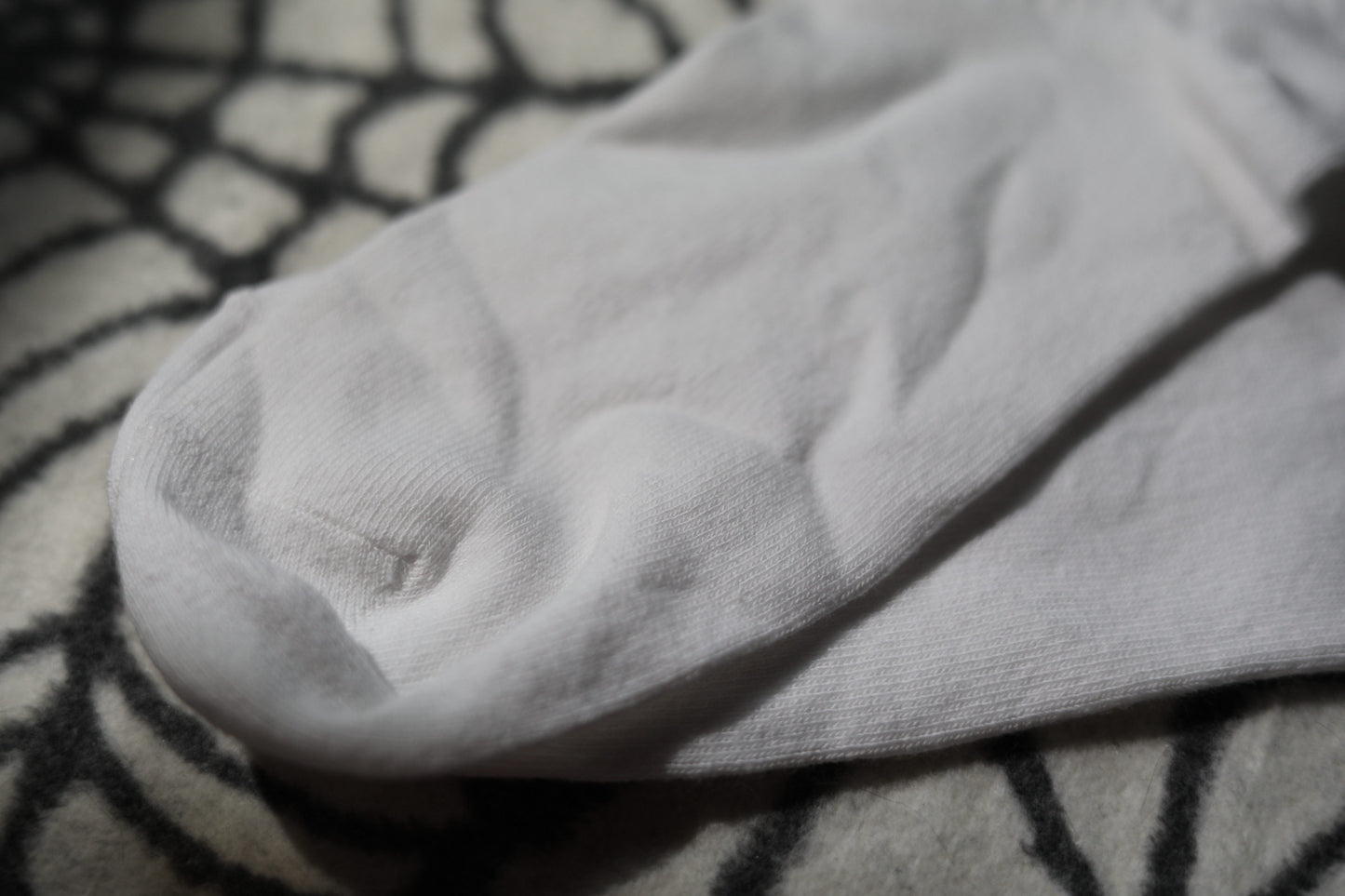 White & Black Stripe ‘48’ Quarter Socks